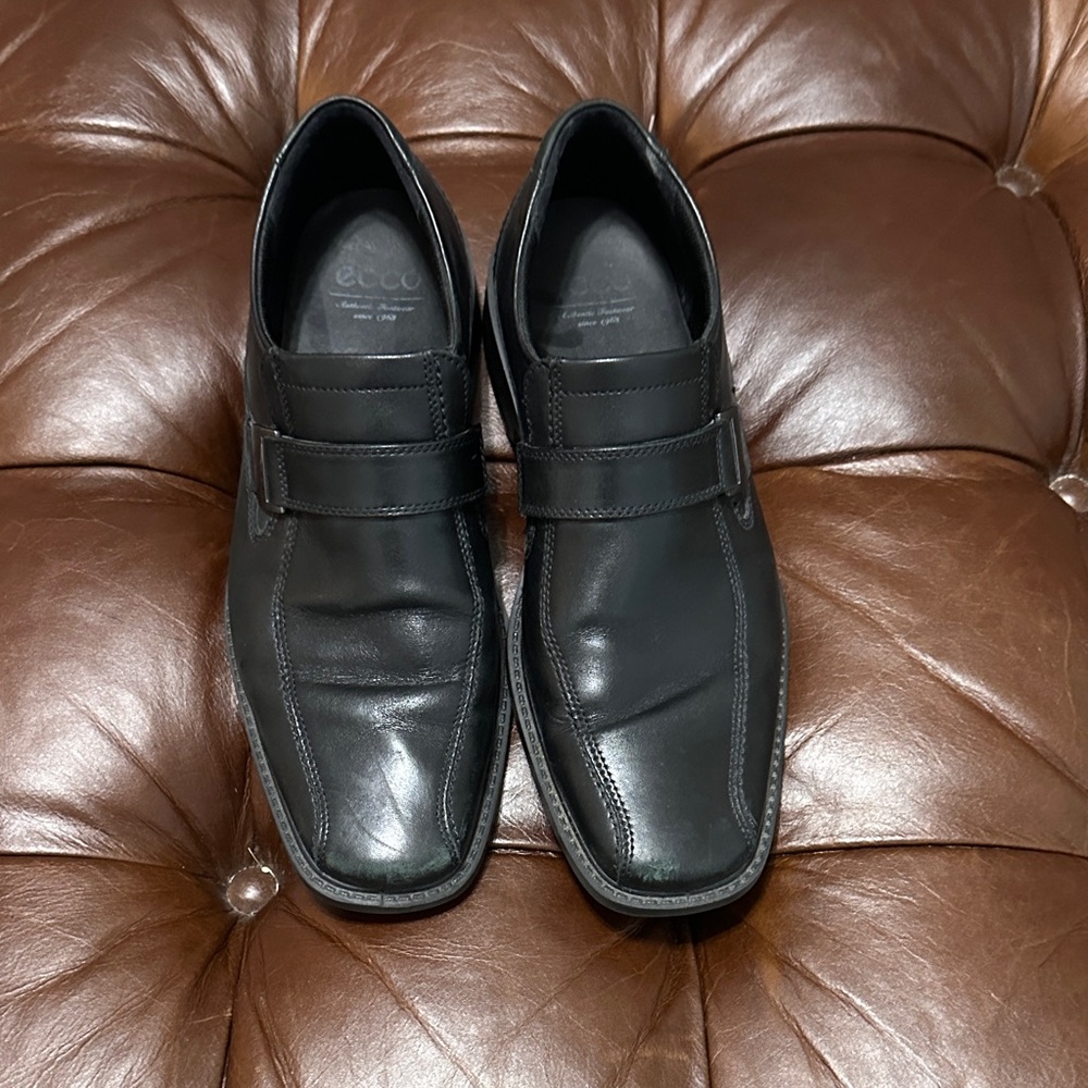 Ecco Men's Black Leather Loafers Size 10
